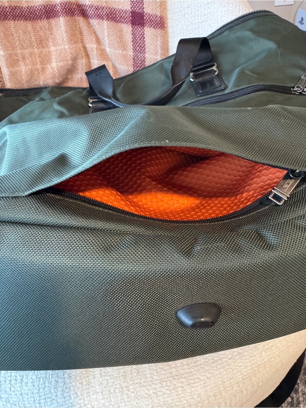 TUMI Alpha Bravo Kessler Large Duffel - Picture 12 of 16
